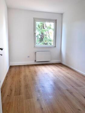 Foto - Traumhafte sanierte 2,5 Zimmer Wohnung mit großer Küche