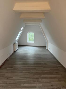Foto - 1 Zimmer Dachgeschoßwohnung zur Miete in Lübeck