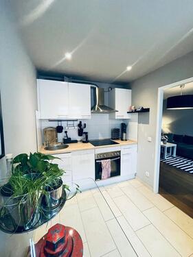 Foto - Stilvoll Möblierte Single Wohnung in München Neuhausen