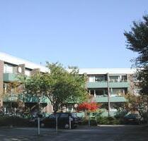 Auf gute Nachbarschaft: günstige 4-Zimmer-Wohnung - Kiel Ellerbek