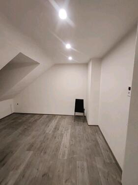 Foto - DG-Wohnung Saniert in Duisburg-Beeck, ca.55 qm+40qm Lagerfläche