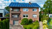 Foto - Großzügiges Wohnhaus mit zwei Wohneinheiten und großen Garten