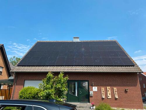 Foto - 2-Fam-Haus mit PV-Anlage & Speicher - aktuell vermietet