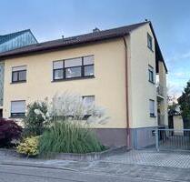 Mehrfamilienhaus mit großem Garten und viel Potential von Privat - Forst
