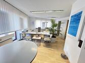 Foto - 'All-Inclusive' Zentrales, möbl. 1-Zi.- Büro Sep. Abgeschlossen!