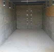 Abgeschlossenes Grundstück 250m² mit Garage zu vermieten - Pegau