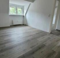 Charmante Dachgeschosswohnung mit 2 Zimmern in ruhiger Lage - Essen Stadtbezirk IV