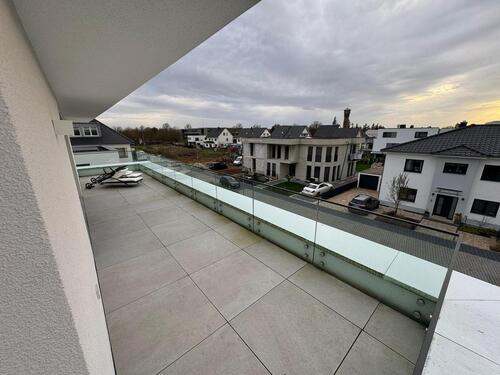 Foto - Penthouse mit Dachterasse - 1.440,00&nbsp;EUR Kaltmiete, ca.&nbsp; 76,00&nbsp;m&sup2;