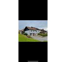 1-2 Familienhaus mit Apartment - 250.000,00 EUR Kaufpreis, in Teisnach (PLZ: 94244)