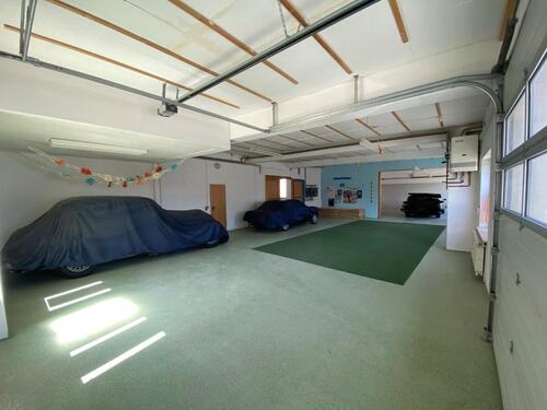 Foto - Halle Lager Garage KFZ Hobby Stellplatz Lagerhalle Werkstatt