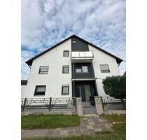 Helle 3,5 Zimmer Dachgeschoss Wohnung - Nürnberg Eibach