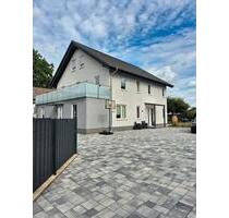 Einfamilienhaus mit Einliegerwohnung Gewerbeeinheit - Altenstadt