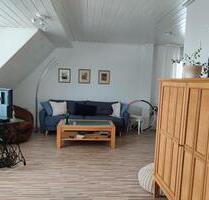 Helle 2 Zimmer Dachgeschosswohnung in Bierbergen - Hohenhameln