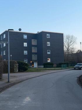 Foto - Helle 3,5-Zimmer-Wohnung mit Balkon & Gartenmitbenutzung – 75 m²
