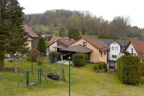 Foto - 8 Zimmer Mehrfamilienhaus, Wohnhaus zum Kaufen in Schleusingen