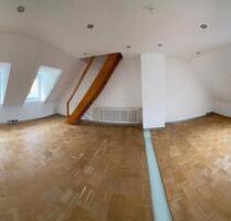 Dachgeschosswohnung ab sofort frei - Trier West-Pallien