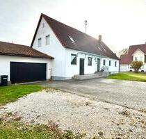 Mehrfamilienhaus 4 Wohneinheiten 1108qm Grund Garage - Ingolstadt Südost