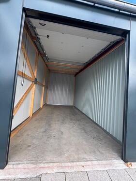 Foto - 38,5qm Großgarage Halle - isoliert - Mercatorstr.