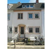 Haus mit drei Wohnungen in Bremen Findorff