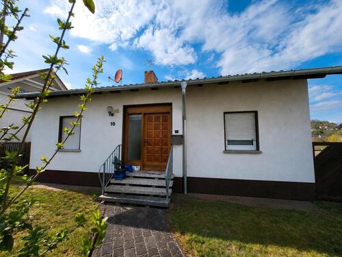 Foto - 5 Zimmer Einfamilienhaus zum Kaufen in Homberg (Efze)