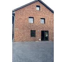 DHH Haus Miete 25499 Tangstedt - 1.950,00&nbsp;EUR Kaltmiete, ca.&nbsp; 107,50&nbsp;m&sup2; in Tangstedt (PLZ: 25499)