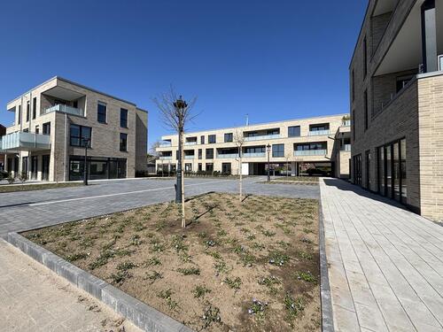 Foto - Großzügig geschnittene Etagenwohnung mit Balkon inkl. Malerarbeiten