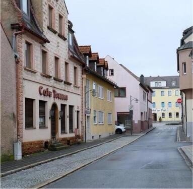 Foto - Vielseitig nutzbares Gebäude Grafenwöhr