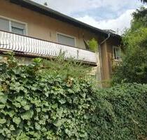 Helle 4 Zimmer-Wohnung, riesiger Balkon, Keller, 2 Stellplätze - Nußloch