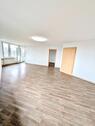 Foto - Großzügige und helle 2-Zimmer-Wohnung (73 m²) mit Balkon