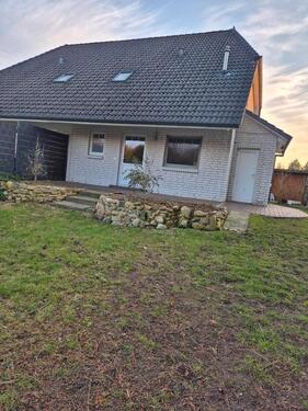 Foto - Doppelhaushälfte DHH - 300.000,00&nbsp;EUR Kaufpreis, ca.&nbsp; 114,00&nbsp;m&sup2;