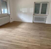 3 Zimmer Wohnung gehobene Ausstatung mit Einbauküche - Ichenhausen
