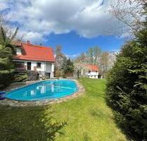 Doppelhaushälfte EW65 Eigenheim Pool Terrasse + Nebengebäude - Colditz