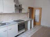 Foto - Charmante 2-Zimmer-Wohnung in zentraler Lage mit Einbauküche