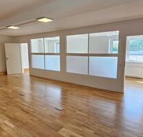 Büro Gewerbefläche Gewerberaum 100m², 1. OG, Neu renoviert - Stockelsdorf