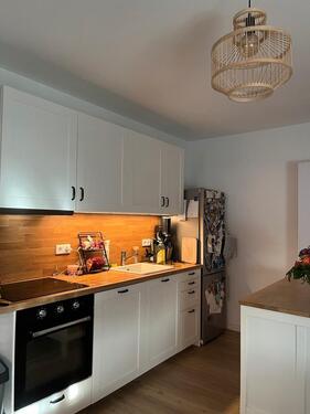 Foto - 2-Zimmer Wohnung mit großem Dachboden in Frankfurt - Schwanheim