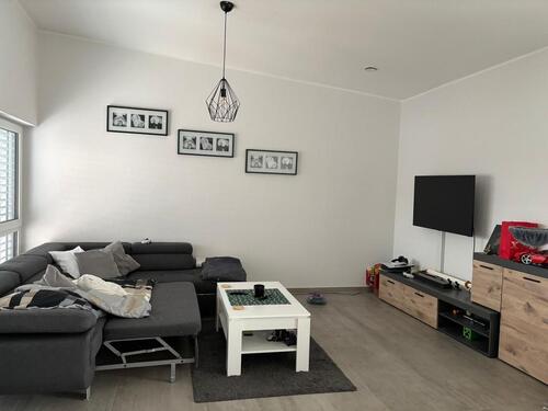 Foto - Helle 2-Zimmer-Penthouse-Wohnung mit großem Balkon