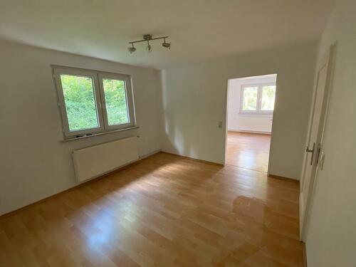 Foto - 2 ZKB mit Balkon, 710 € Warm - 490,00&nbsp;EUR Kaltmiete, ca.&nbsp; 50,00&nbsp;m&sup2;