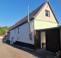 Haus mit Potenzial für 70.000 € – Ausbaureserve & Garage - Wettin-Löbejün