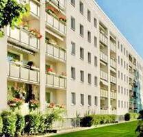 Zentral gelegene schöne familienfreundliche 3-Zimmer-Wohnung mit Balkon und Einbauküche - Dresden Altstadt