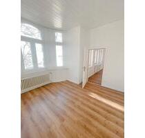 Citynahes Wohnen in Hörde: Helle 2-Zimmer-Wohnung am Marktplatz - Dortmund Citynahes Wohnen in Hörde: Helle 2-Zimmer-Wohnung am Marktplatz - Dortmund