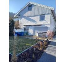 Einliegerwohnung in Einfamilienhaus - Albstadt Gemarkung Burgfelden