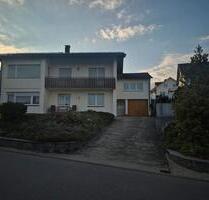 Einfamilienhaus mit Einliegerwohnung in Haiterbach zu verkaufen - Waldachtal