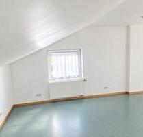 Großzügige 2-Zimmer-Dachgeschosswohnung in Maximiliansau – ca. 70 - Wörth am Rhein