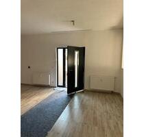 EG-Mietwohnung in UrmitzRhein 90 m² 3 ZKB renoviert