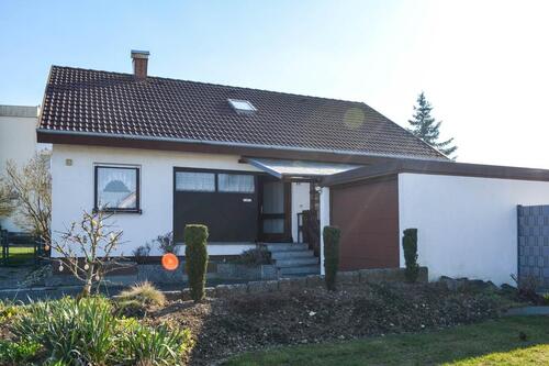 Foto - Charmantes Einfamilienhaus in ruhiger Lage mit großem Garten