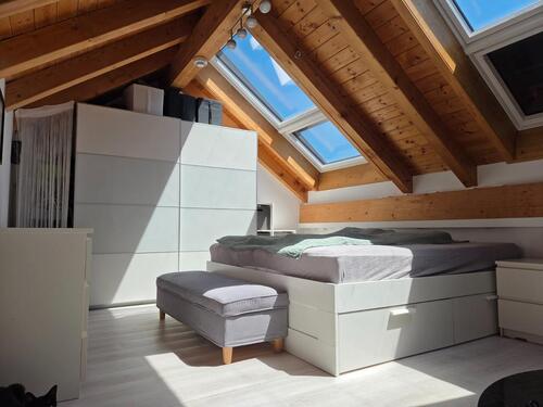 Foto - 4 Zimmer Dachgeschoßwohnung in Putzbrunn