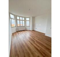 Neu renovierte 2-Zimmer-Wohnung mit Badewanne in Dortmund-Borsigplatz