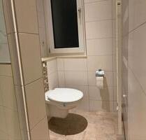 Helle 2 Zimmer Wohnung frisch Renoviert. im Crimmitschau