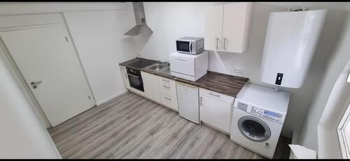 Foto - Geschäftsräume zu vermieten - 900,00 EUR Kaltmiete,