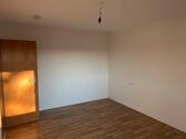 Foto - 3½-Zimmer-Wohnung mit Garten, Balkon und Stellplatz